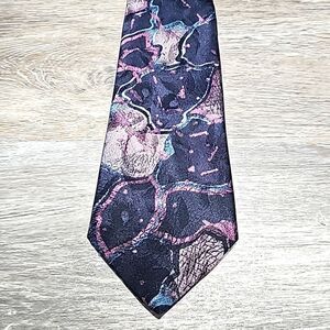 Royal Club tie 👔